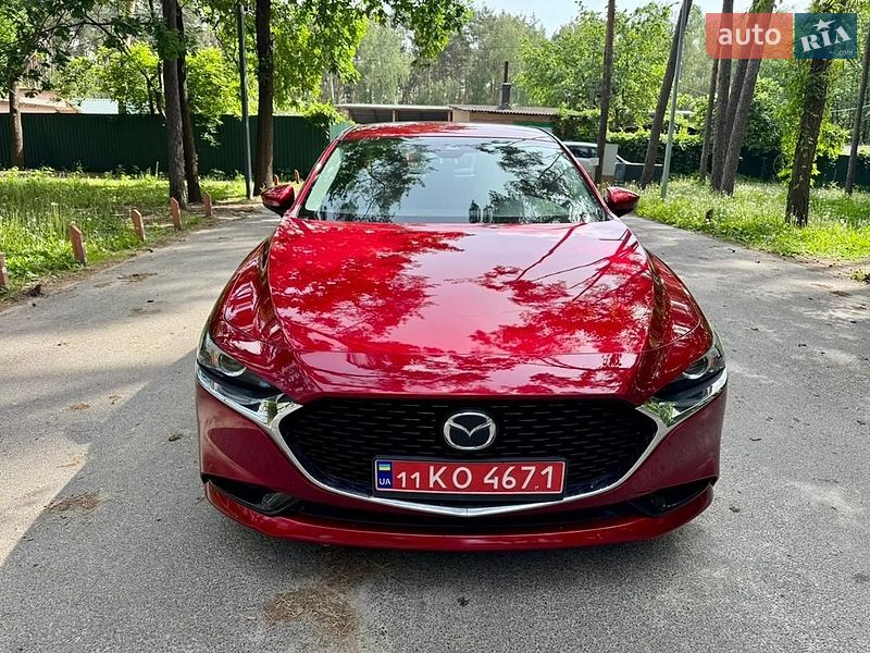 Седан Mazda 3 2019 в Киеве