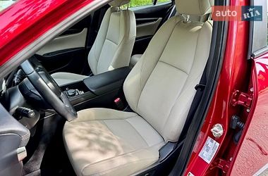 Седан Mazda 3 2019 в Киеве