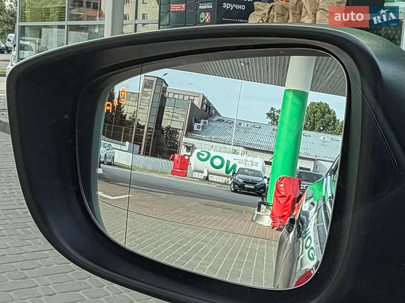 Седан Mazda 3 2017 в Киеве