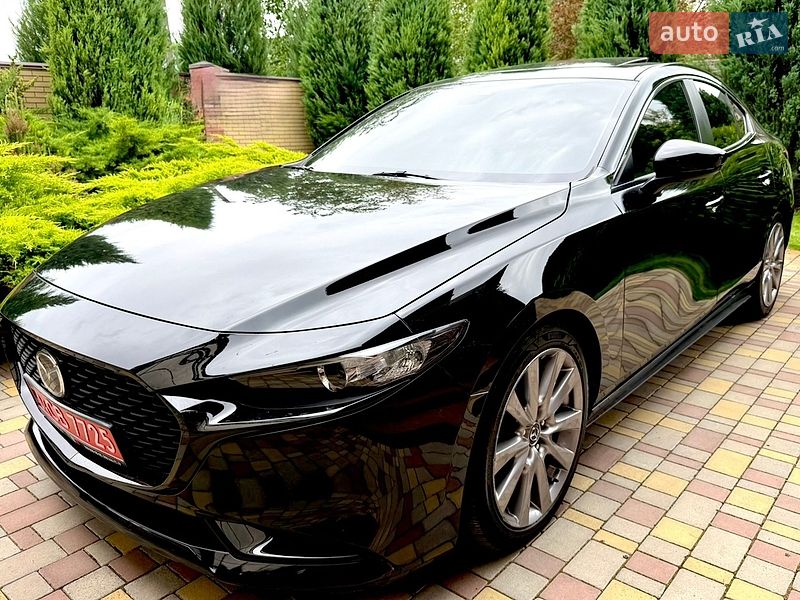 Седан Mazda 3 2021 в Дніпрі