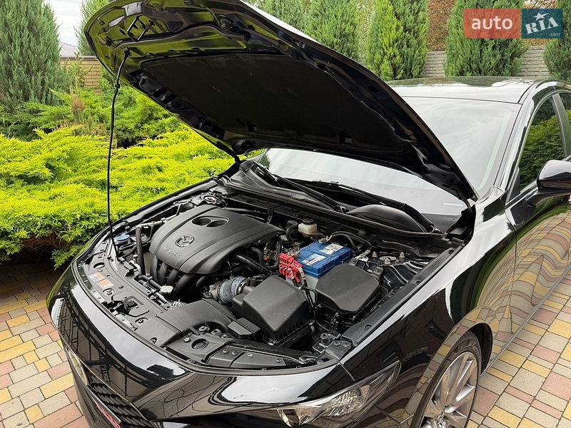 Седан Mazda 3 2021 в Дніпрі