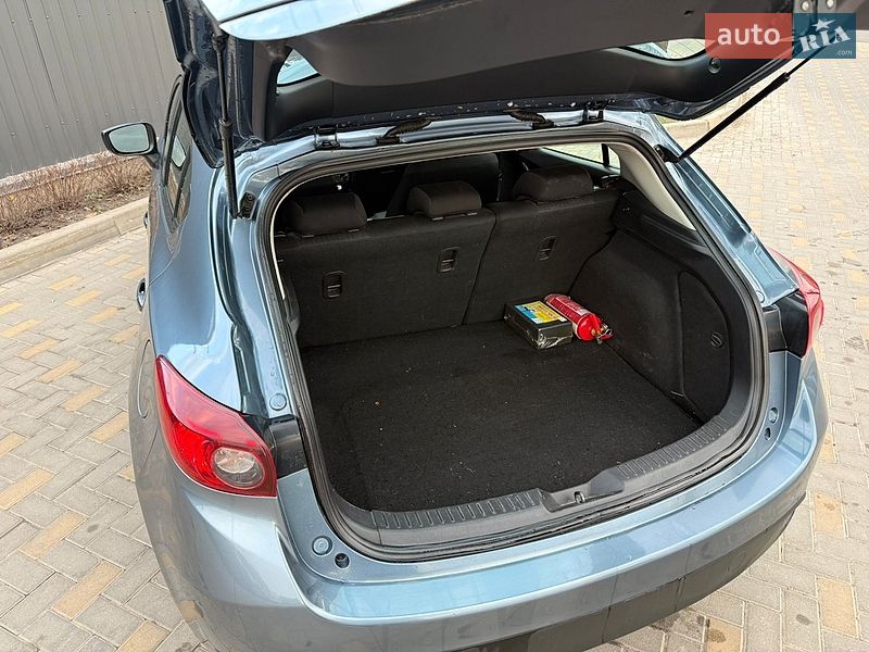 Хетчбек Mazda 3 2014 в Вінниці