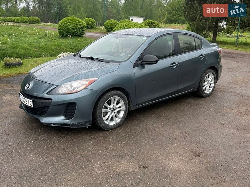 Седан Mazda 3 2012 в Бориславе