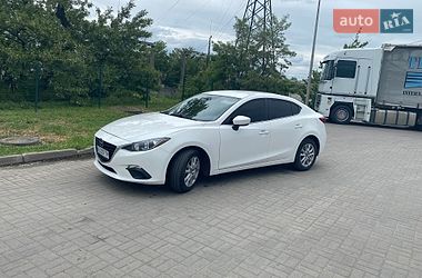 Седан Mazda 3 2016 в Самарі