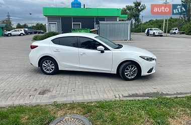 Седан Mazda 3 2016 в Самарі