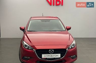 Хэтчбек Mazda 3 2017 в Киеве