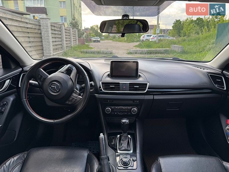 Седан Mazda 3 2013 в Виннице
