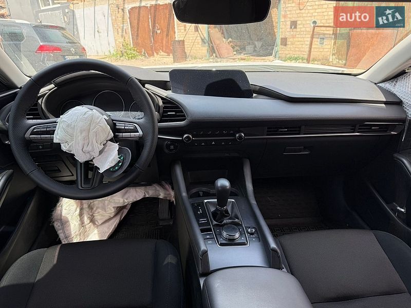 Седан Mazda 3 2019 в Киеве