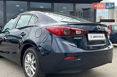 Седан Mazda 3 2013 в Киеве