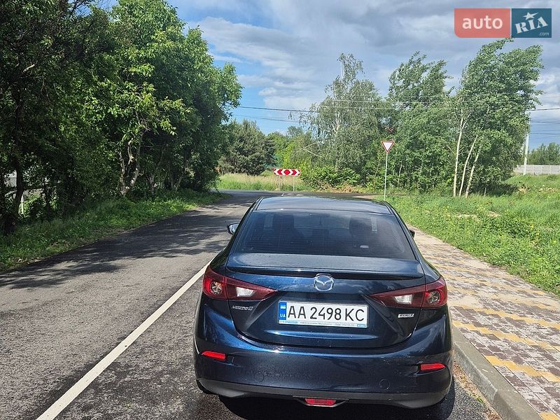 Седан Mazda 3 2014 в Києві