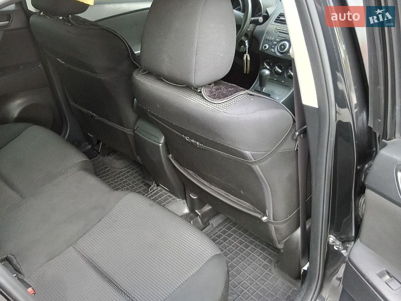 Седан Mazda 3 2011 в Запоріжжі
