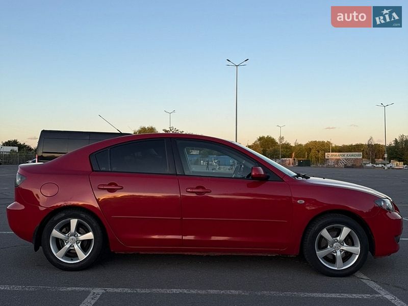 Седан Mazda 3 2006 в Дніпрі