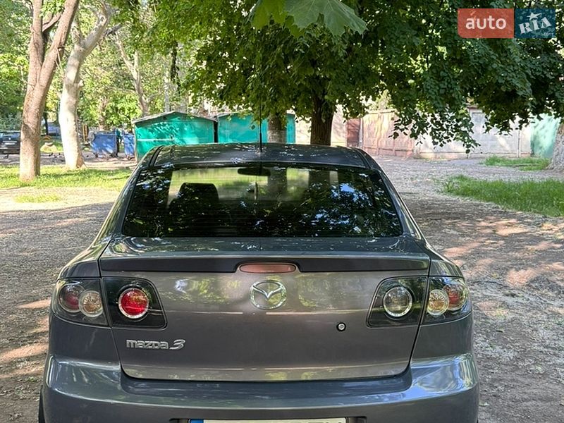 Седан Mazda 3 2006 в Одессе