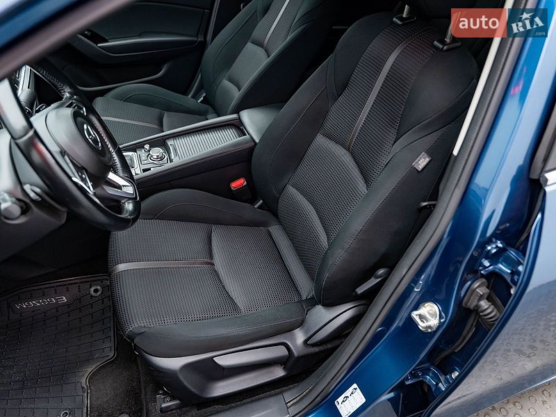 Седан Mazda 3 2018 в Києві фото 10 Седан Mazda 3 2018 в Києві