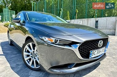 Седан Mazda 3 2023 в Львові