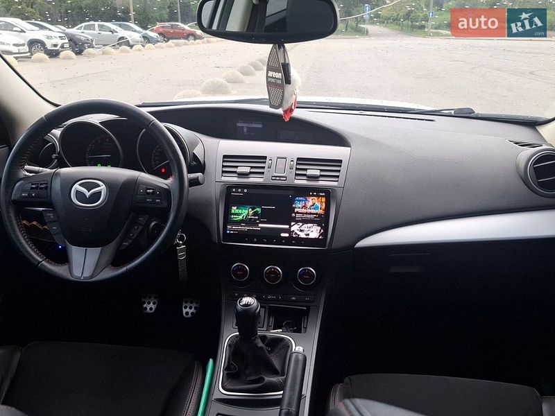 Хетчбек Mazda 3 2012 в Запоріжжі