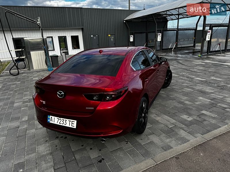Седан Mazda 3 2020 в Киеве