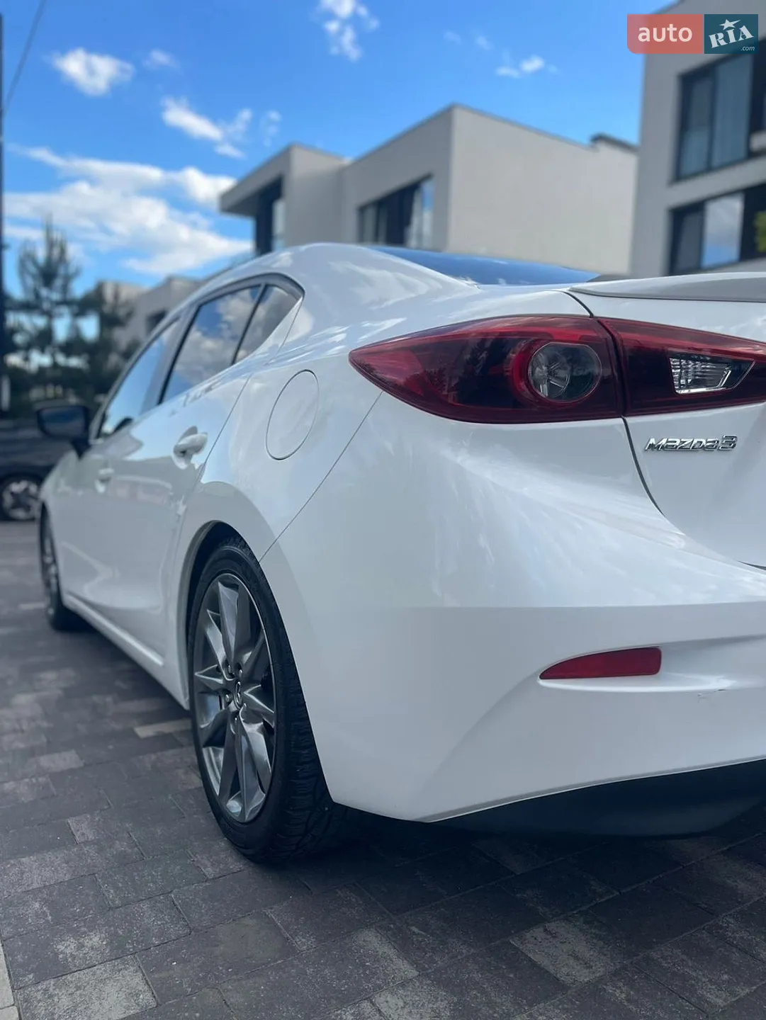 2017 Mazda 3 - мініатюра 4