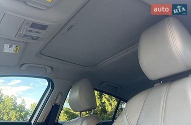 Седан Mazda 3 2017 в Ужгороде