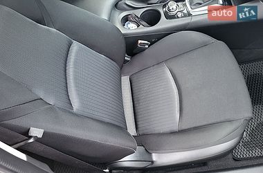 Седан Mazda 3 2015 в Полтаве