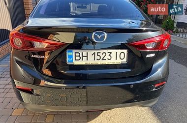Седан Mazda 3 2018 в Одесі