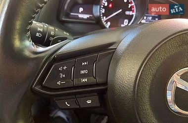 Седан Mazda 3 2018 в Одесі