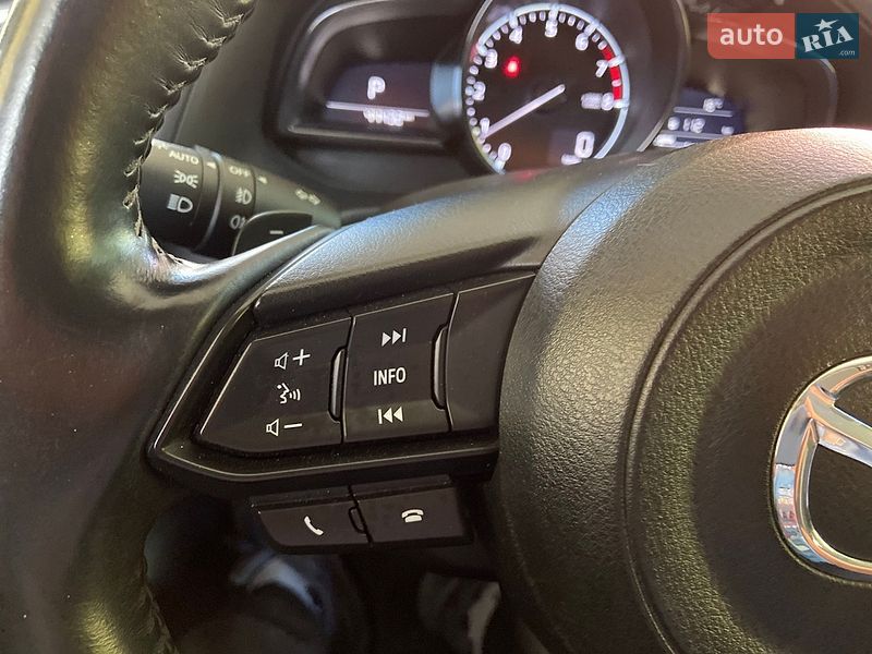 Седан Mazda 3 2018 в Одесі