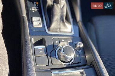 Седан Mazda 3 2018 в Одесі