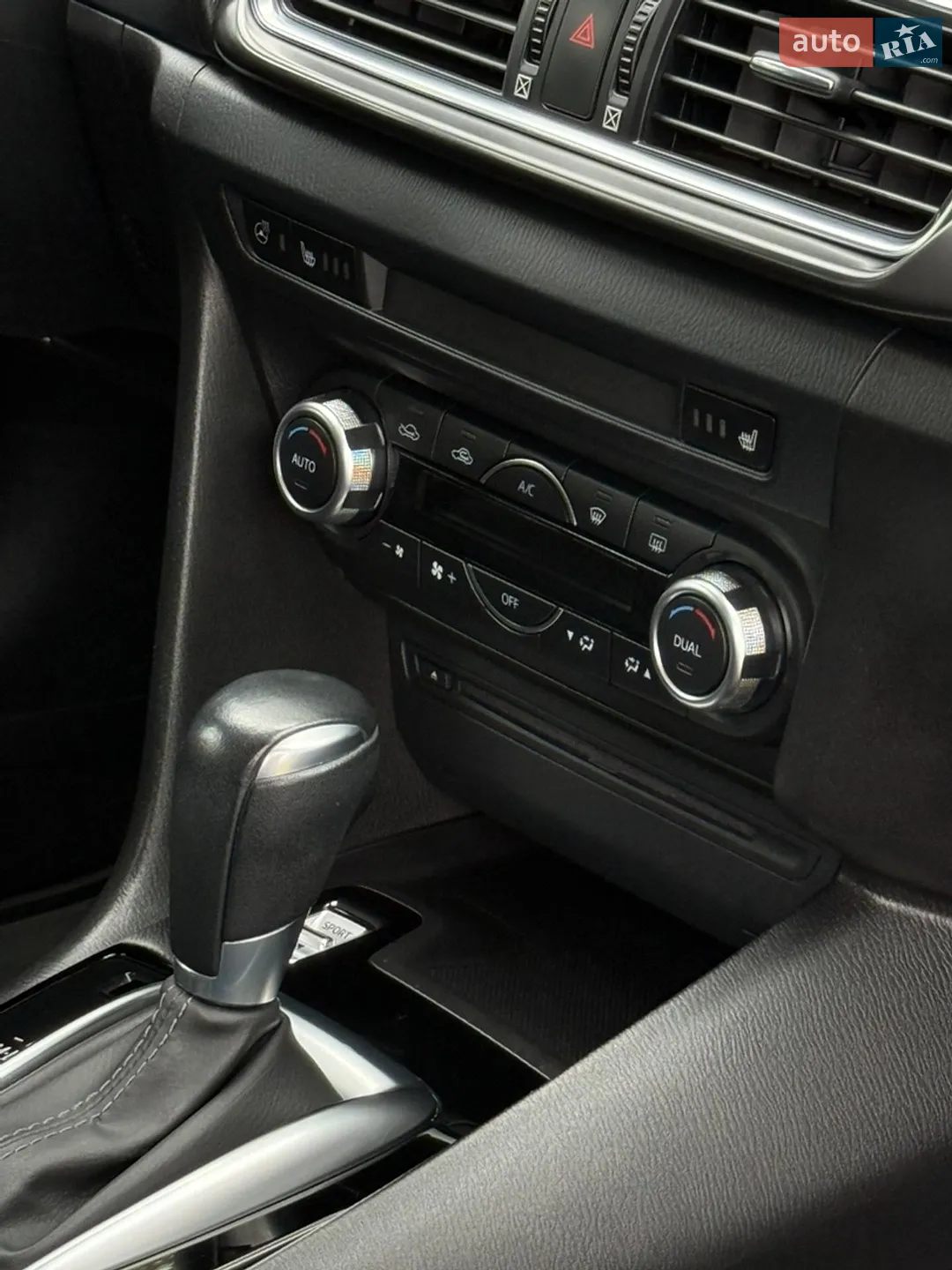 2017 Mazda 3 - мініатюра 7