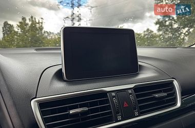 Хетчбек Mazda 3 2016 в Харкові