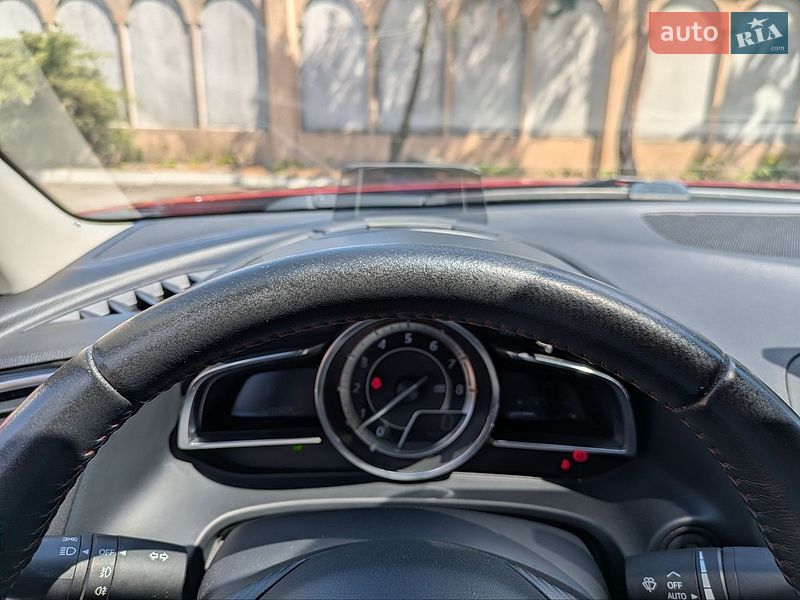 Седан Mazda 3 2016 в Львове
