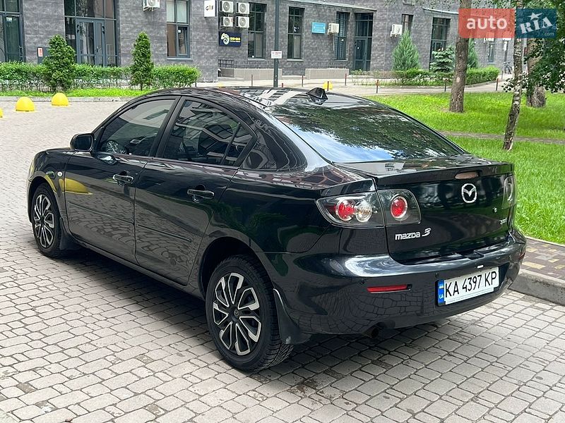 Седан Mazda 3 2008 в Киеве
