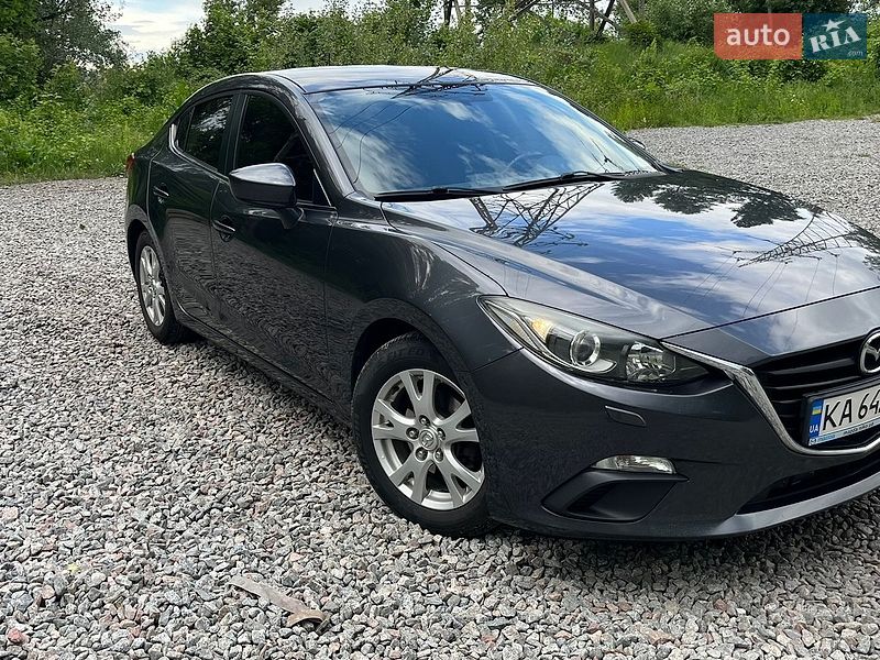 Седан Mazda 3 2016 в Києві