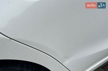 Седан Mazda 3 2016 в Днепре