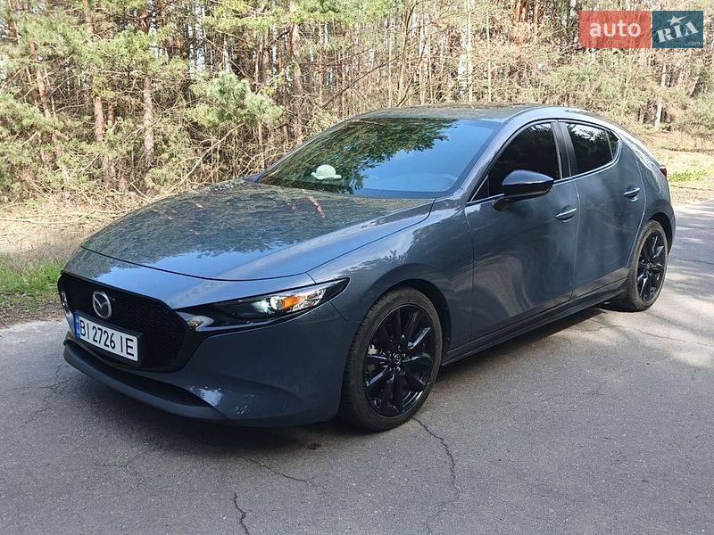 Хэтчбек Mazda 3 2022 в Полтаве