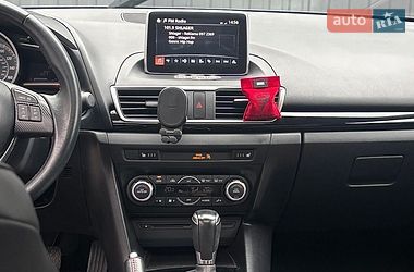 Седан Mazda 3 2015 в Києві