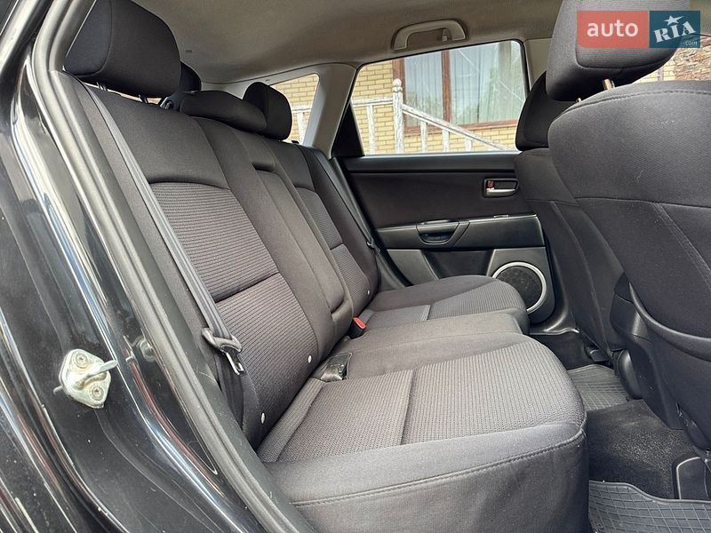 Хэтчбек Mazda 3 2007 в Харькове