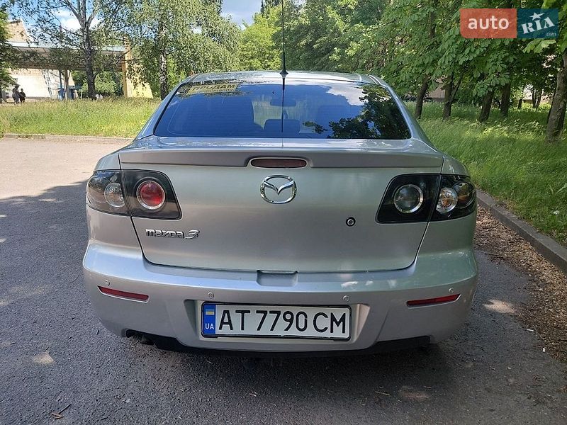 Седан Mazda 3 2008 в Жовтих Водах