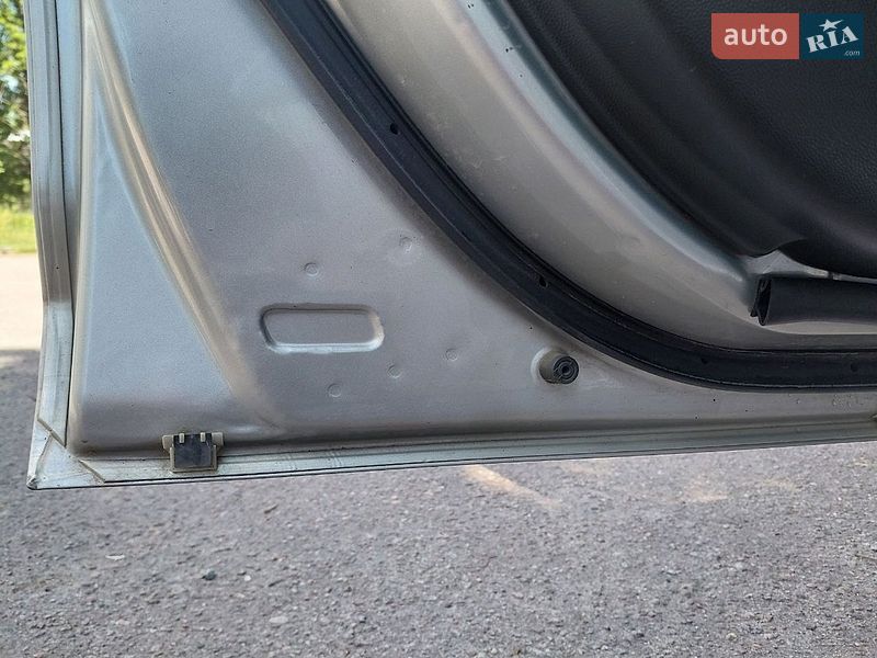 Седан Mazda 3 2008 в Жовтих Водах