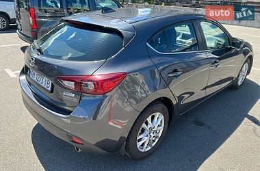 Хэтчбек Mazda 3 2016 в Киеве
