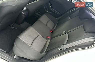 Седан Mazda 3 2017 в Полтаве