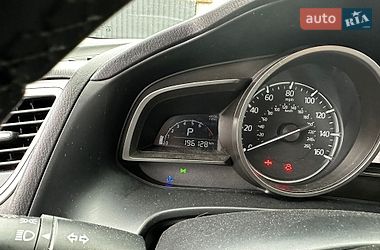 Седан Mazda 3 2017 в Полтаве