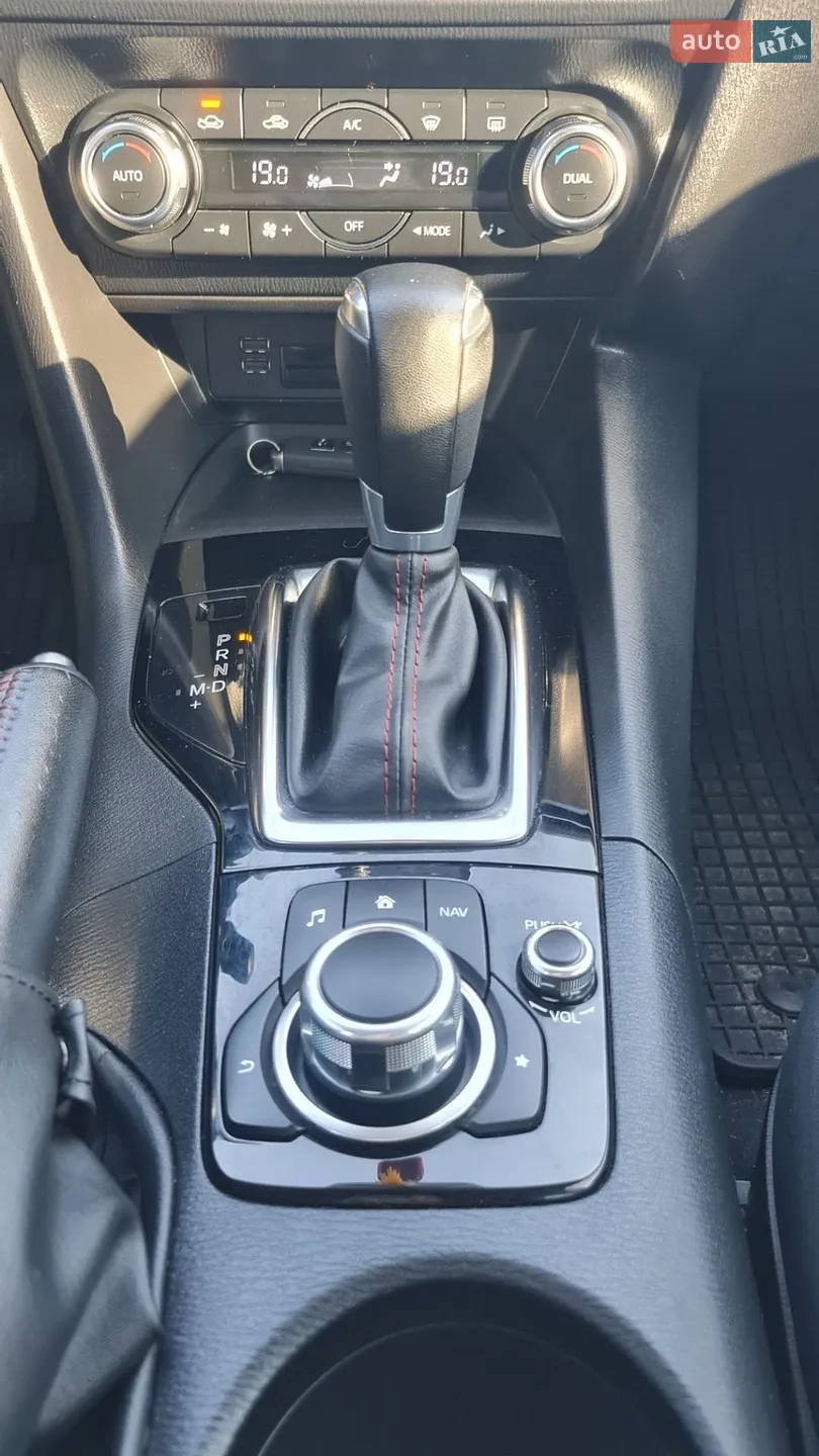 2015 Mazda 3 - мініатюра 15