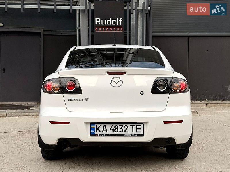 Седан Mazda 3 2009 в Києві