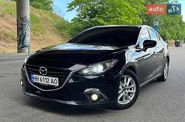 Седан Mazda 3 2015 в Одессе