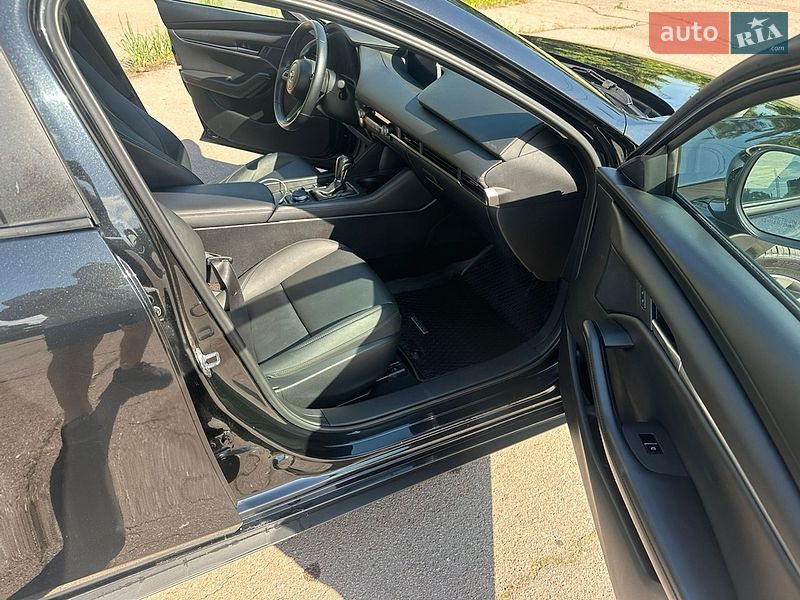 Седан Mazda 3 2022 в Чернігові фото 2 Седан Mazda 3 2022 в Чернігові