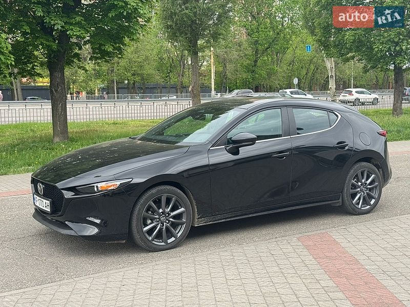 Хетчбек Mazda 3 2024 в Дніпрі