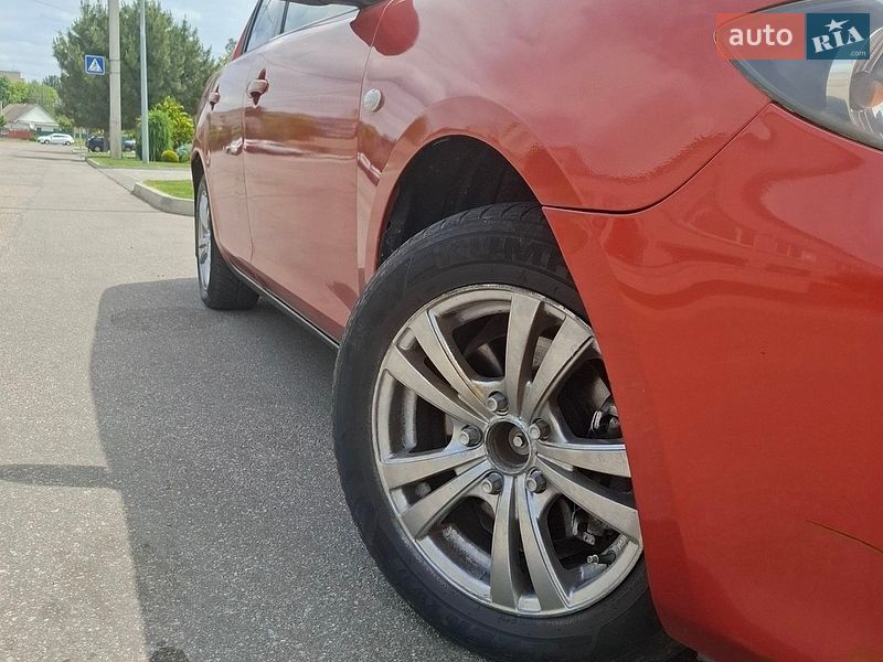 Седан Mazda 3 2004 в Запоріжжі