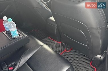Седан Mazda 3 2018 в Днепре