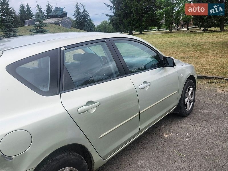 Хетчбек Mazda 3 2008 в Дубні